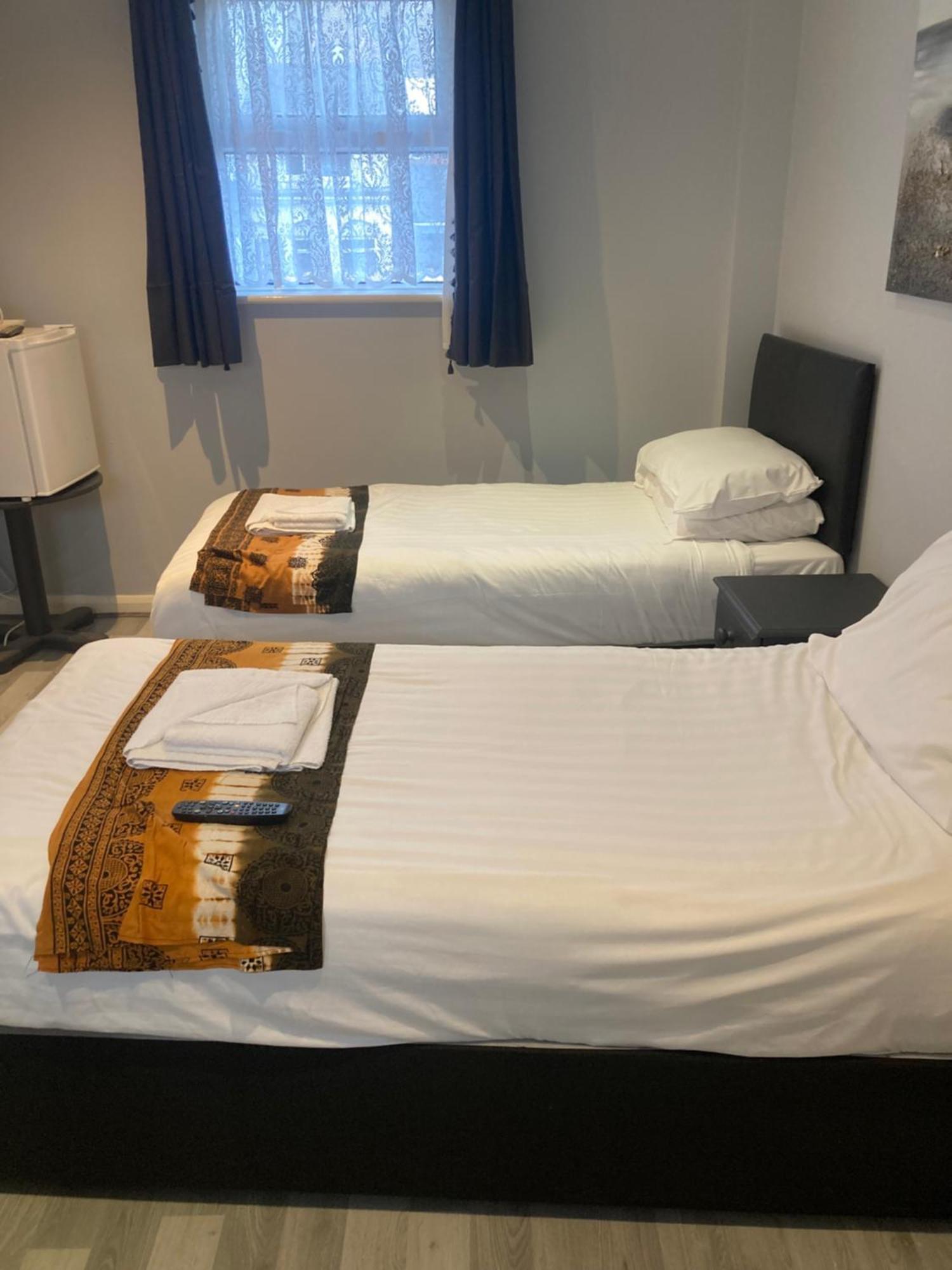 Abingdon Lodge Hotel ライド エクステリア 写真