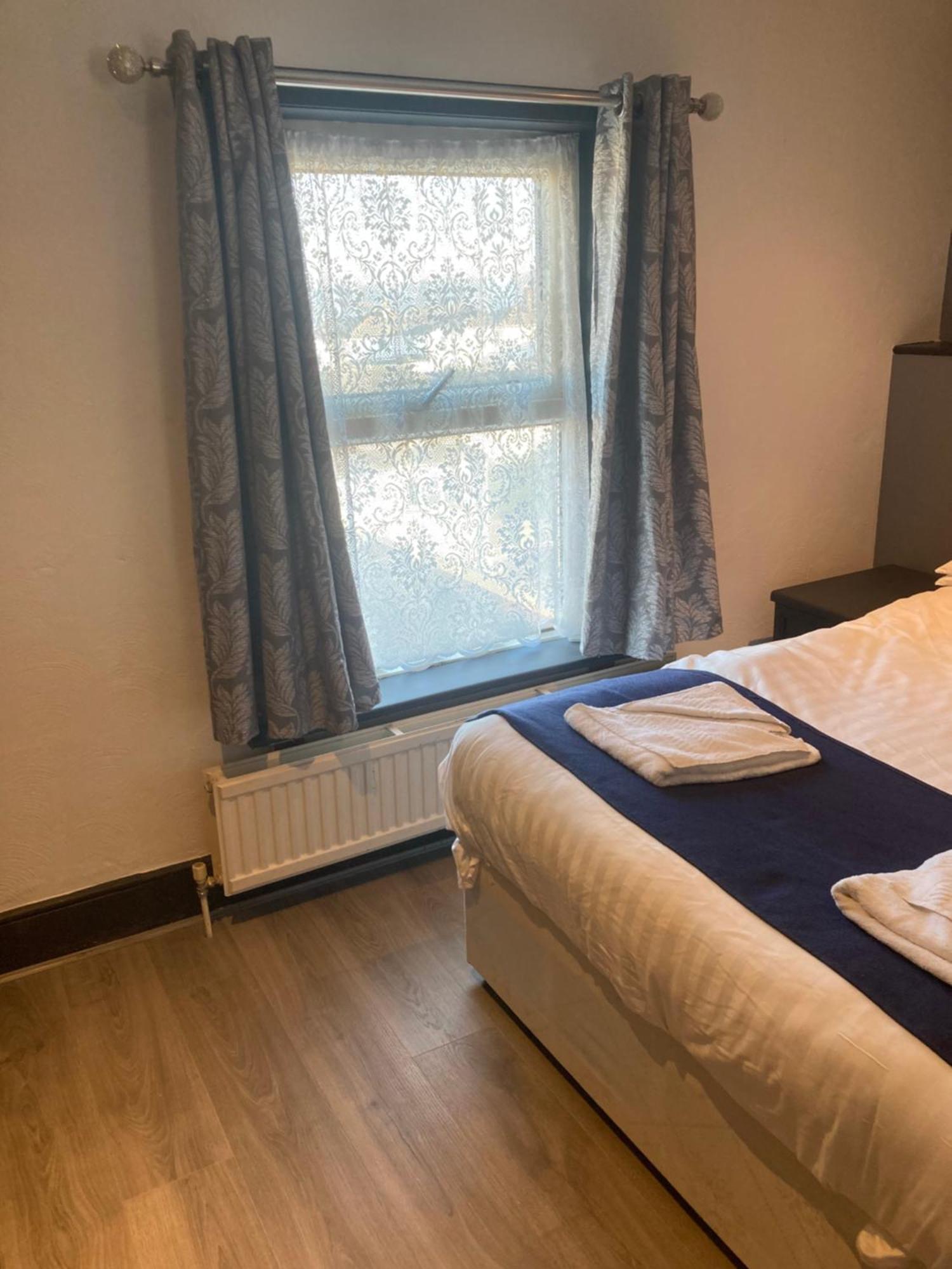 Abingdon Lodge Hotel ライド エクステリア 写真
