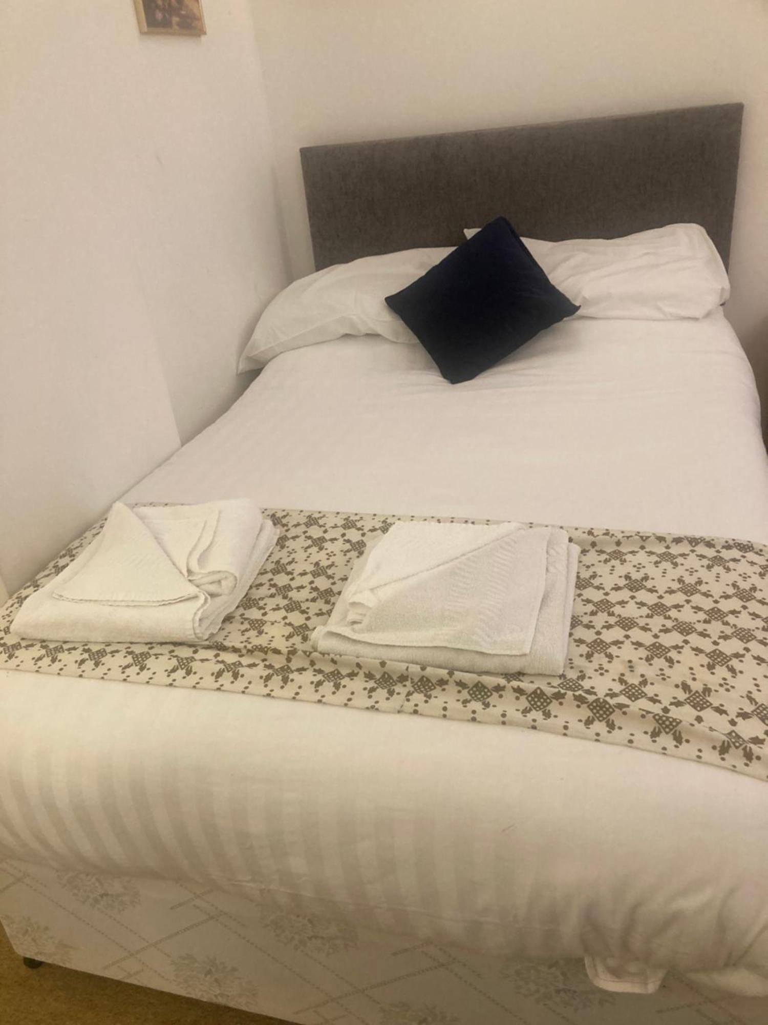 Abingdon Lodge Hotel ライド エクステリア 写真